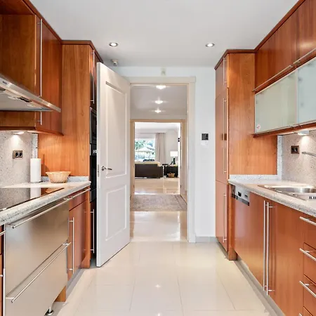 Albatross Hills Apartment